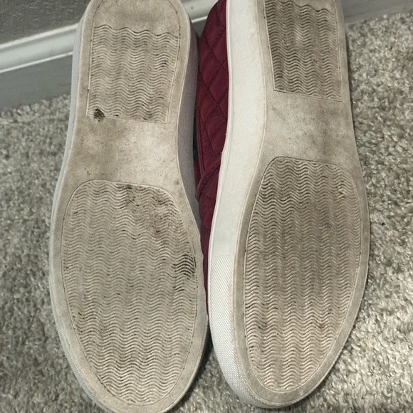 Steve Madden Sneakers - Picture 3 of 3